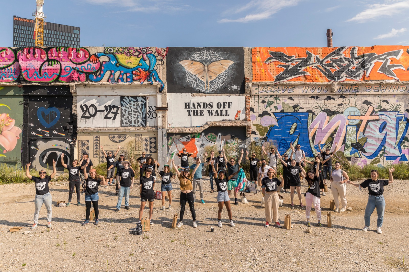 gambino hotel WERKSVIERTEL - Hands off the Wall
